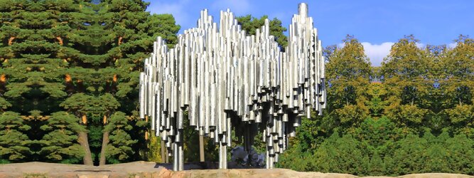Gran Canaria Ferienwohnung Reisetipps - Sibelius Monument in Helsinki, Finnland. Wie stilisierte Orgelpfeifen, verblüfft die abstrakt kühne Optik dieser Skulptur und symbolisiert das kreative künstlerische Musikschaffen des weltberühmten finnischen Komponisten Jean Sibelius. Das imposante Denkmal liegt in einem wunderschönen Park. Der als „Johann Julius Christian Sibelius“ geborene Jean Sibelius ist für die Finnen eine äußerst wichtige Person und gilt als Ikone der finnischen Musik. Die bekanntesten Werke des freischaffenden Komponisten sind Symphonie 1-7, Kullervo und Violinkonzert. Unzählige Besucher aus nah und fern kommen in den Park, um eines der meistfotografierten Denkmäler Finnlands zu sehen.